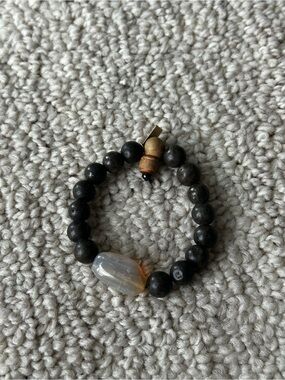 Judith Bright handmade dolomite beaded bracelet with large opal